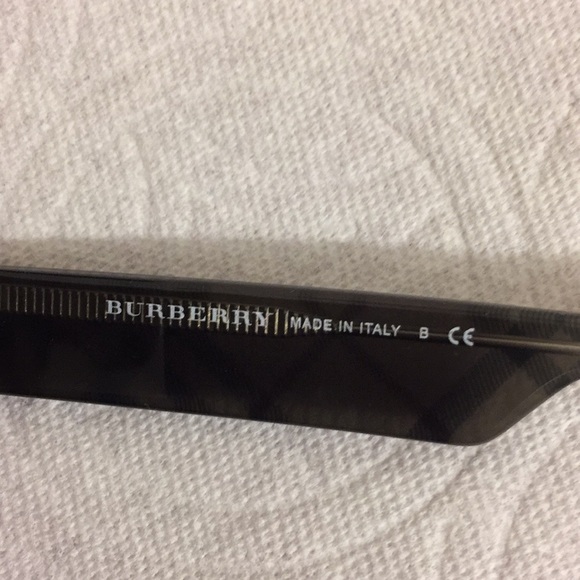 BURBERRY sunglass - Picture 6 of 8